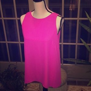 VINCE CAMUTO fuchsia sleeveless top
